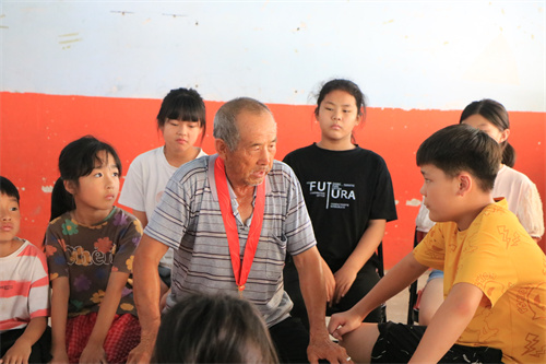 麦坡老兵革命教育 077.JPG