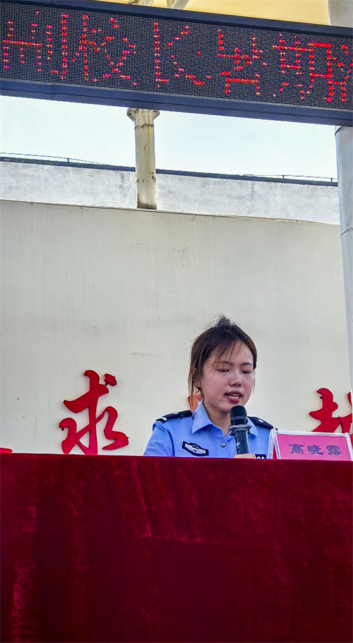 临沂高都中学暑假前法治报告会 (3).jpg