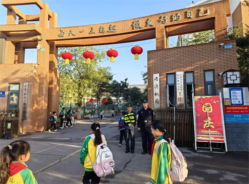 护学岗.jpg