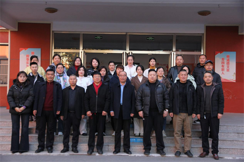 1763450923508580.png 合影留念.png