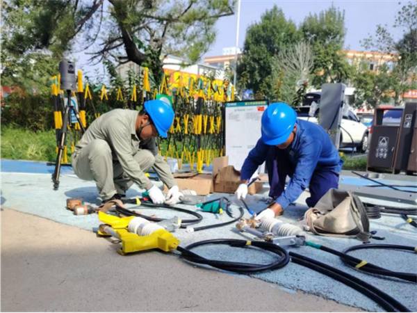 罗庄区罗开控股集团冲刺百座充电站建设 “充亿点”品牌以匠心守护绿色出行187.png